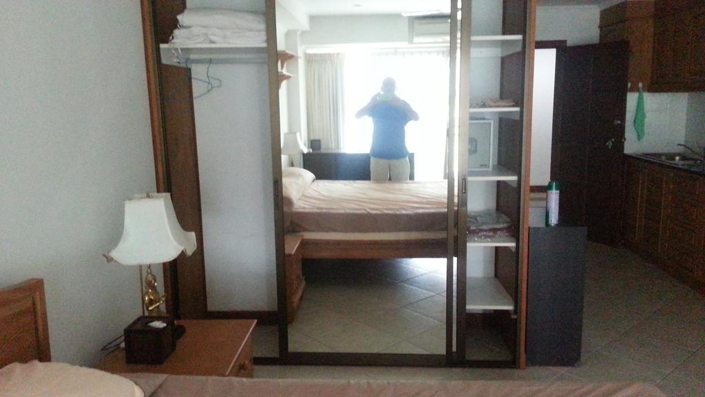 View Talay Resort 5C Condo 115B Minimum Stay 29 Nights Pattaya Bagian luar foto